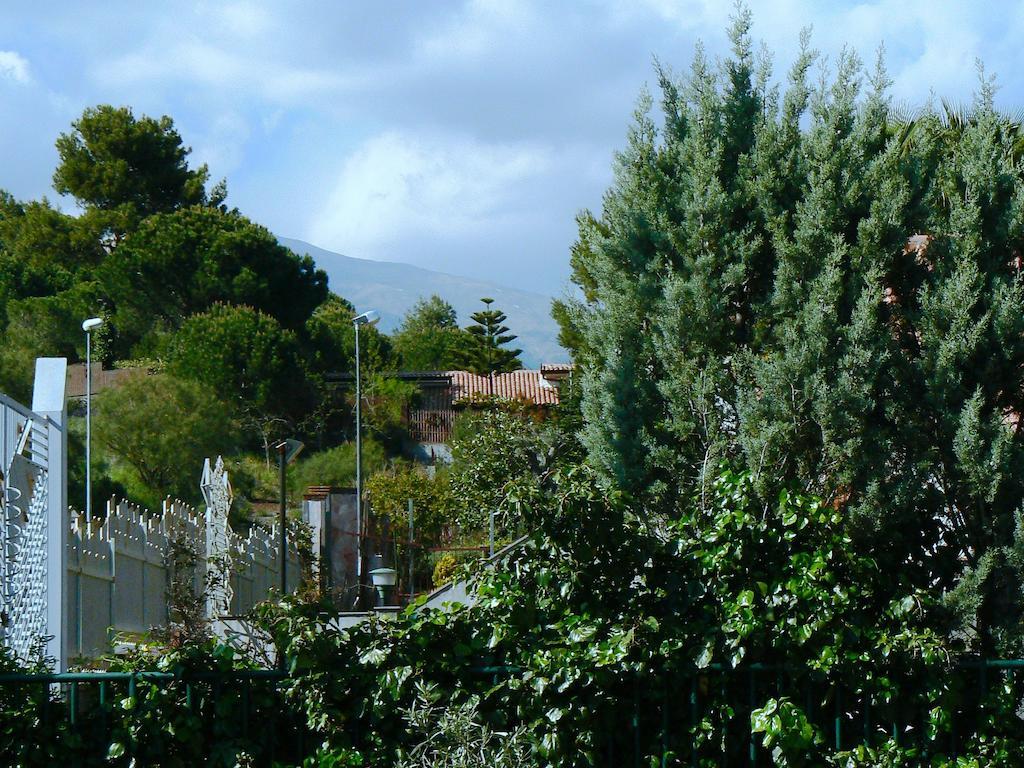 Etna Holiday Home Nicolosi Rum bild